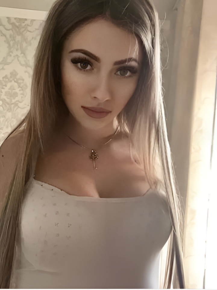 Викторина привлекальеная девушка из Славяносербска цена от 4000 руб