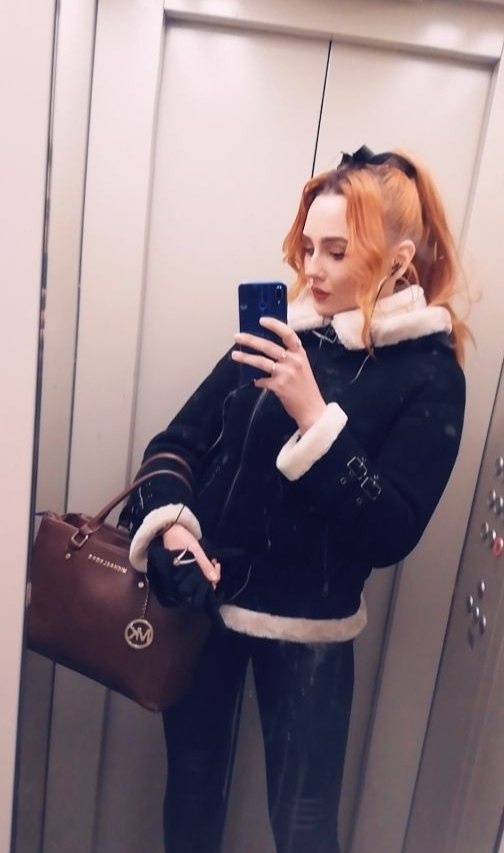 Лена привлекальеная девушка из Славяносербска цена от 3000 руб