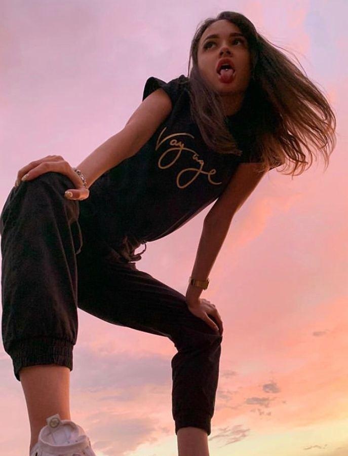 🎥 Жанна привлекальеная девушка из Славяносербска цена от 5000 руб