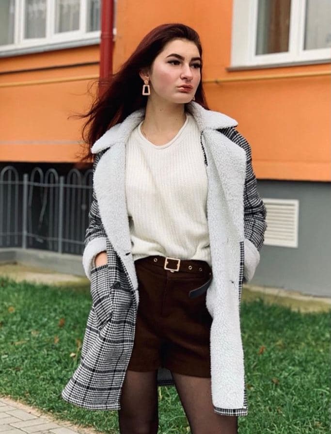 🎥 Эльвира привлекальеная девушка из Славяносербска цена от 5000 руб