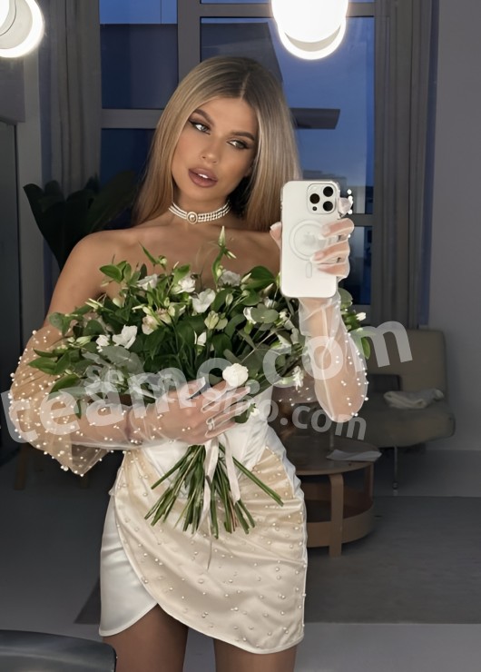 Индивидуалка АЛЁНА TOP, доступна для личного знакомства от 18000 руб