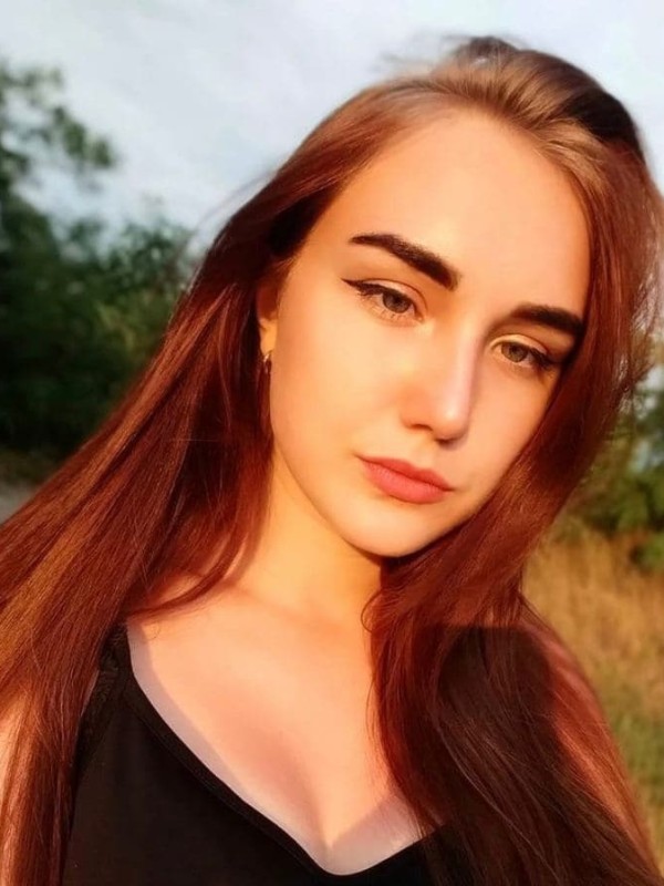 🎥 Влада привлекательная девушка из Славяносербска цена от 5000 руб